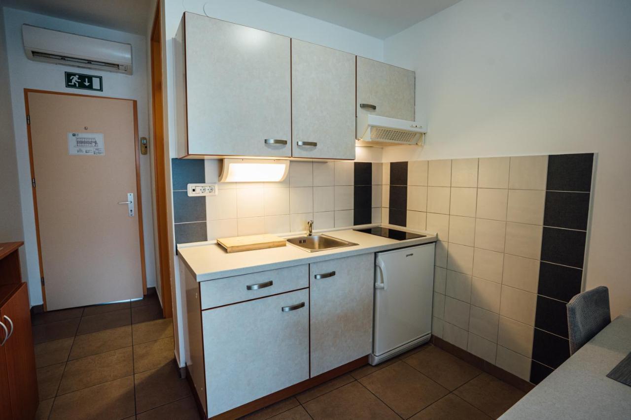 Sobe Rooms Nataly 세자나 외부 사진
