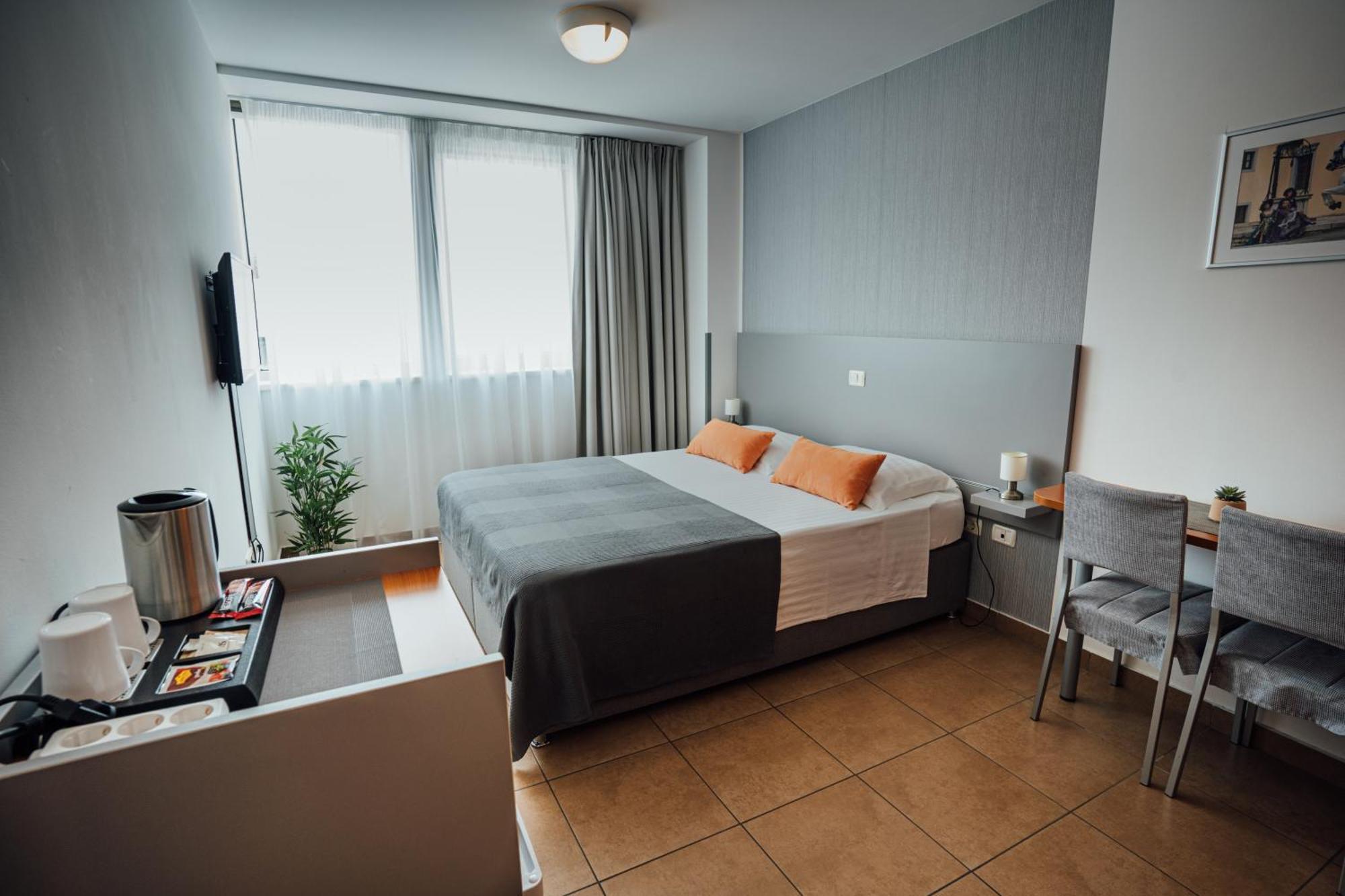 Sobe Rooms Nataly 세자나 외부 사진